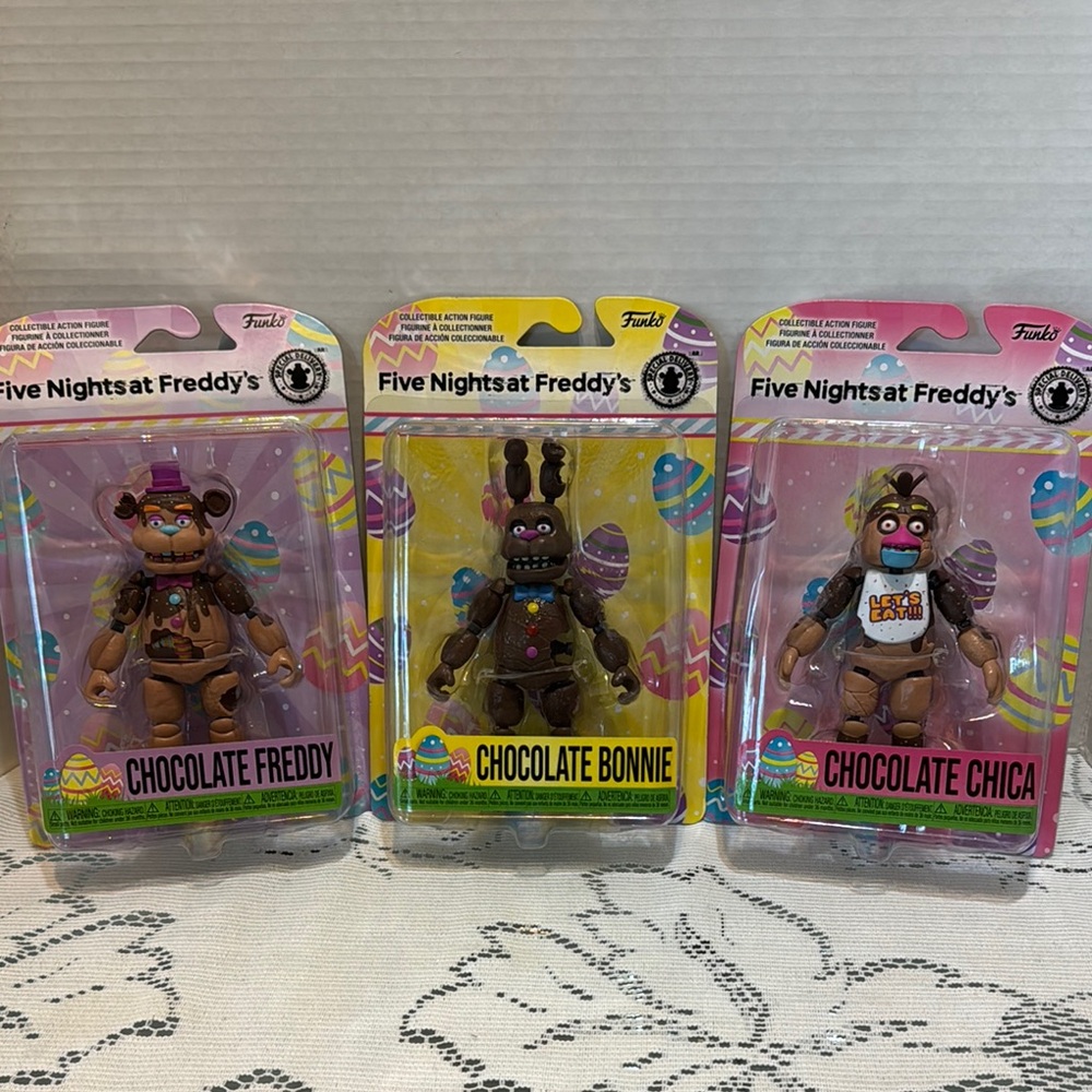 Five Nights at Freddy’s Easter Chocolate Set of 3 Figures Freddy Bonnie Chica